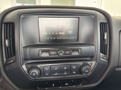 Used 2018 GMC Sierra 1500 Fleet/Base w/ Elevation Edition image 19