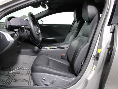 Used 2024 Lucid Air Pure image 8