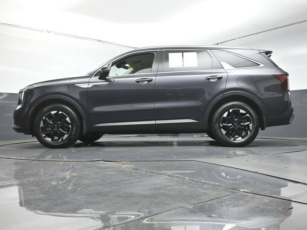 Used 2025 Kia Sorento S FWD image 34