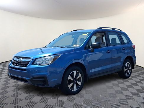Used 2017 Subaru Forester 2.5i w/ Alloy Wheel Package AWD/4WD image 3