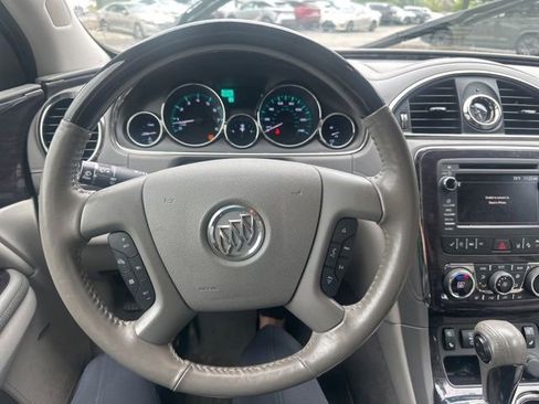 Used 2017 Buick Enclave Premium FWD image 13