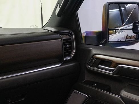 Certified 2024 Chevrolet Silverado 2500 High Country AWD/4WD image 24