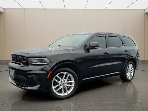 Used 2021 Dodge Durango GT image 2