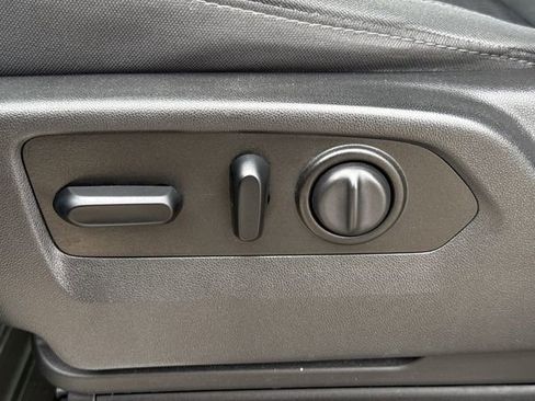 Used 2019 Chevrolet Silverado 1500 RST w/ All-Star Edition image 28