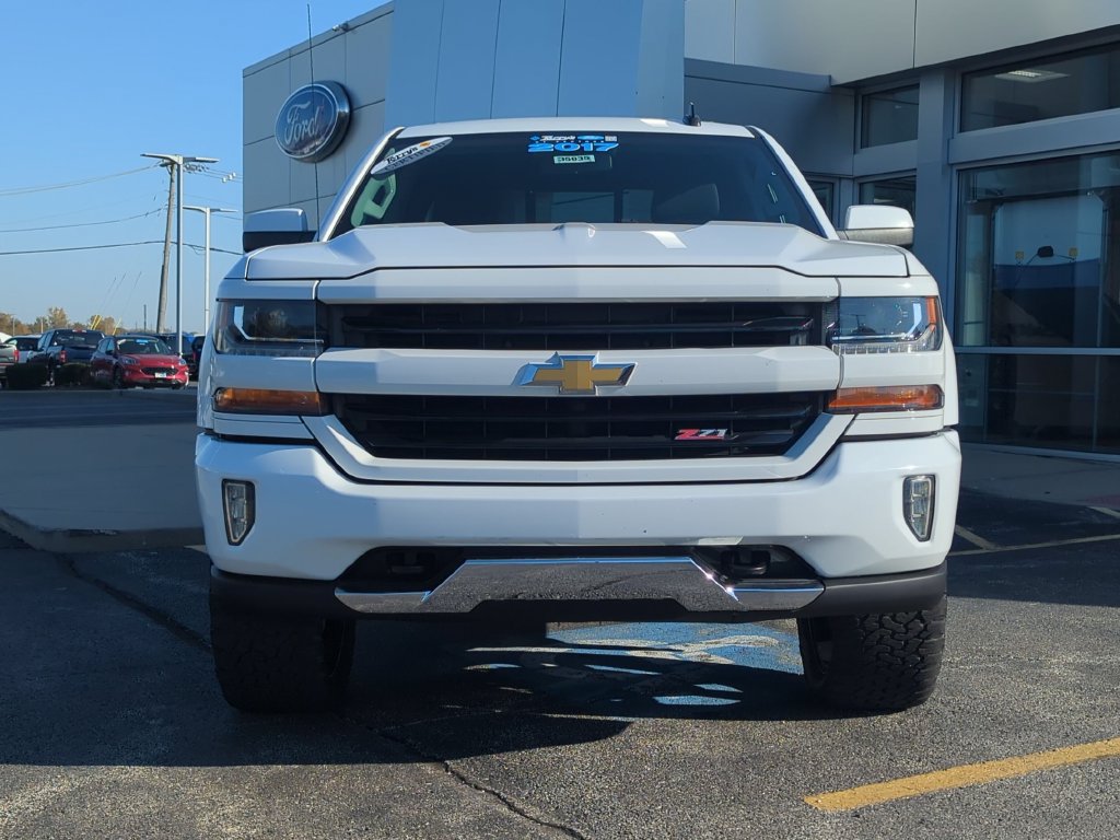 Used 2017 Chevrolet Silverado 1500 LT w/ All Star Edition AWD/4WD image 8