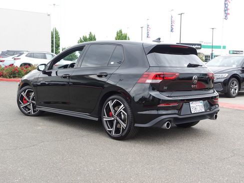 Certified 2025 Volkswagen GTI SE FWD image 9