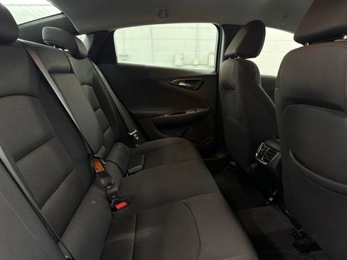 Used 2023 Chevrolet Malibu LT image 30