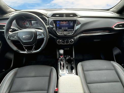 Used 2023 Chevrolet TrailBlazer RS w/ Convenience Package image 7