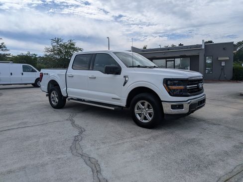 Used 2024 Ford F150 XLT w/ Mobile Office Package AWD/4WD image 2
