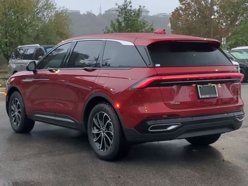 New 2026 Lincoln Nautilus Premier image 5