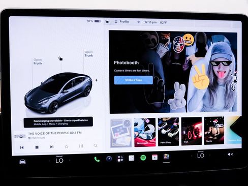 Used 2023 Tesla Model 3 Long Range AWD/4WD image 28