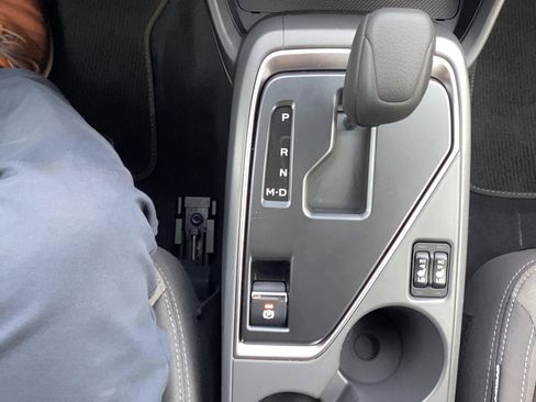 Certified 2025 Subaru Crosstrek 2.0i Premium image 10