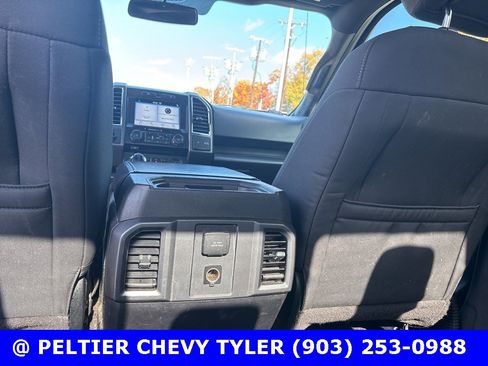 Used 2016 Ford F150 XLT w/ Equipment Group 302A Luxury image 17