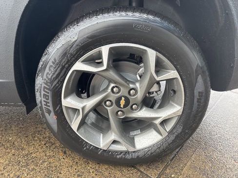 New 2026 Chevrolet Trax LT image 12