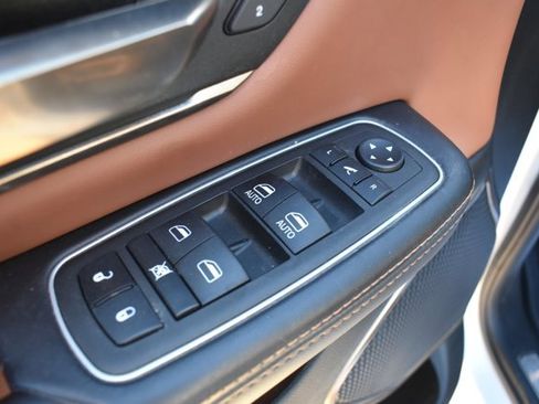 Used 2023 RAM 1500 Limited w/ Body Color Bumper Group image 14