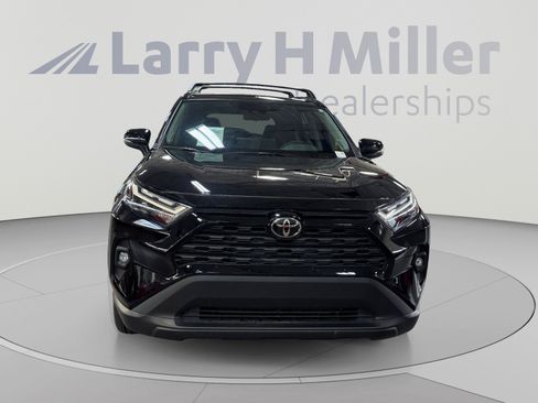 Used 2025 Toyota RAV4 XLE Premium w/ Weather Package AWD/4WD image 8