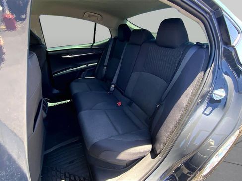 Used 2026 Toyota Camry LE w/ Convenience Package FWD image 21