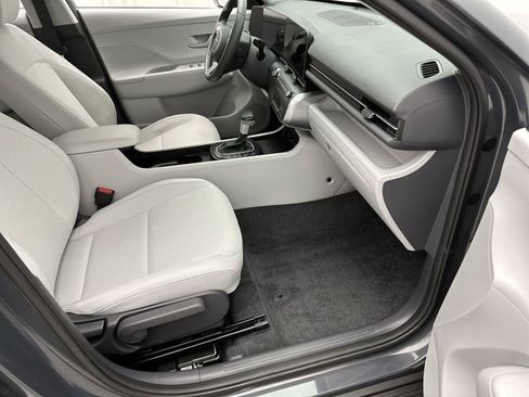 Certified 2024 Hyundai Kona SEL FWD image 23