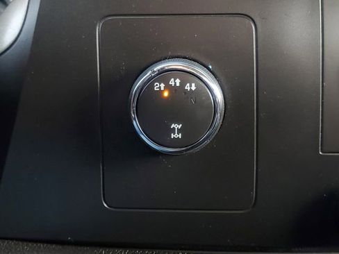 Used 2013 Chevrolet Silverado 2500 LT w/ Interior Plus Package image 24