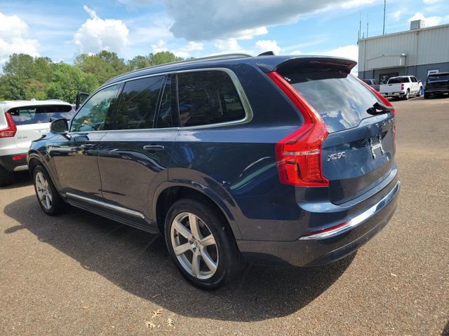 Used 2024 Volvo XC90 B5 Core AWD/4WD image 4