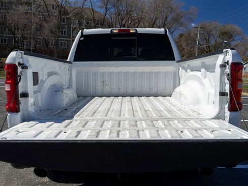 Used 2025 RAM 1500 Big Horn AWD/4WD image 9