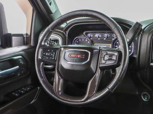 Used 2022 GMC Sierra 2500 AT4 w/ Snow Plow Prep/Camper Package image 13