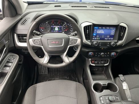 Used 2022 GMC Terrain SLE w/ Driver Convenience Package image 13
