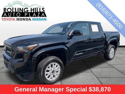 Used 2025 Toyota Tacoma SR5