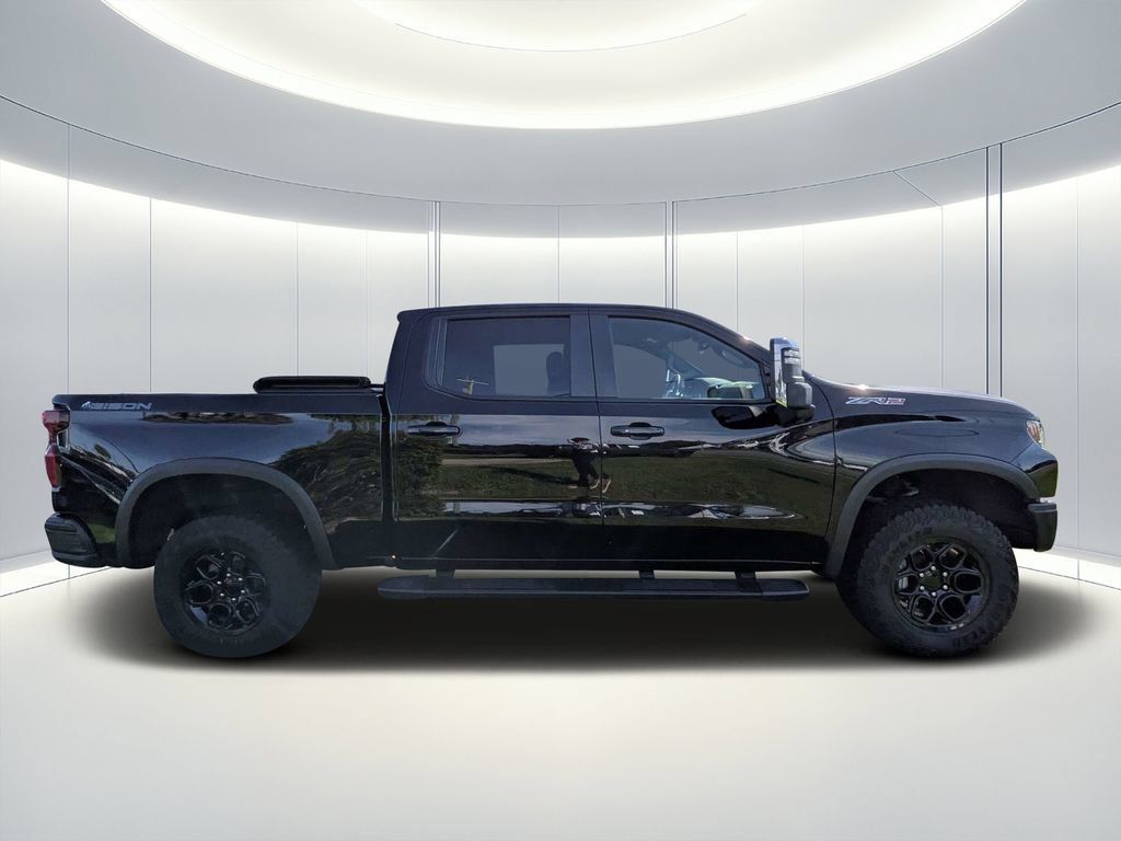 Used 2024 Chevrolet Silverado 1500 ZR2 w/ ZR2 Bison Edition AWD/4WD image 3