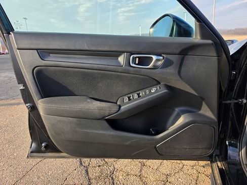 Used 2024 Honda Civic Sport image 5