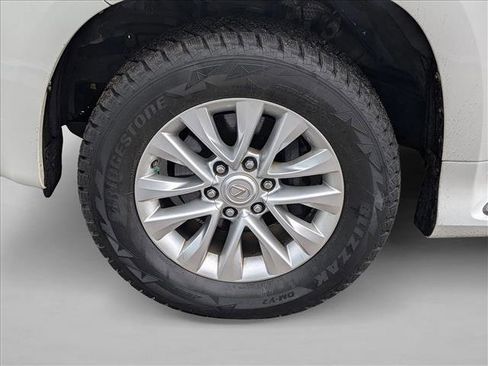 Used 2010 Lexus GX 460 image 9