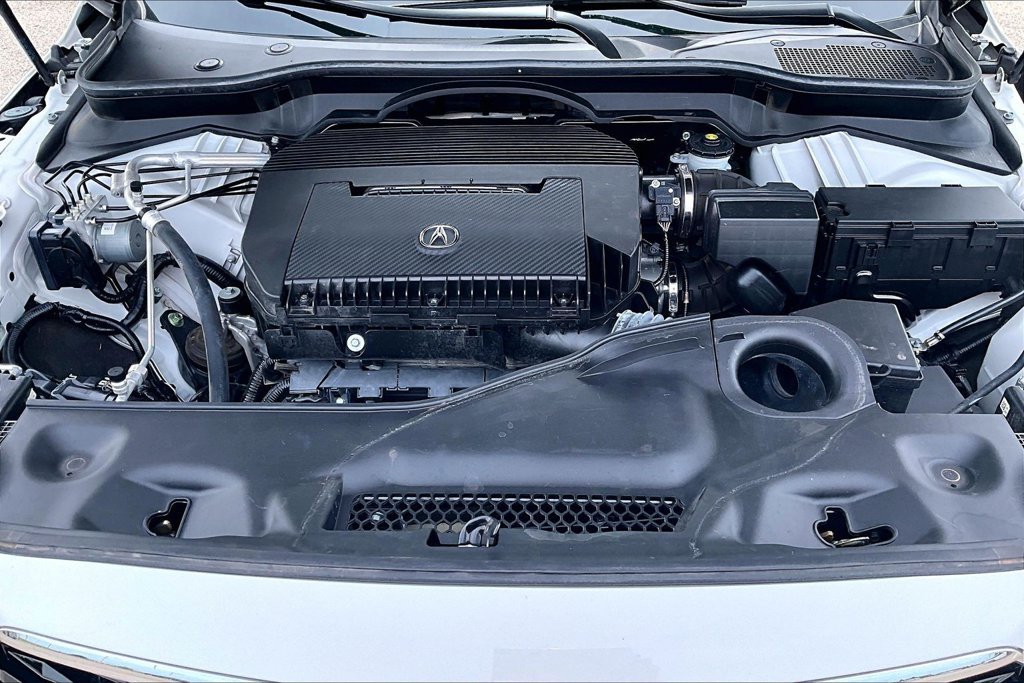 Used 2023 Acura MDX w/ Technology Package FWD image 9