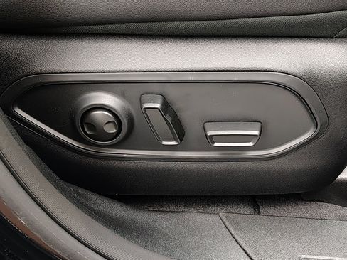 New 2026 Jeep Cherokee Limited AWD/4WD image 21