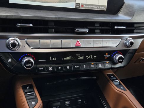 Used 2025 Kia Telluride EX X-Line AWD/4WD image 26
