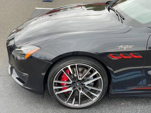Used 2022 Maserati Quattroporte Trofeo image 16