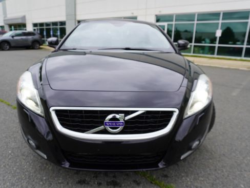 Used 2012 Volvo C70 T5 FWD image 2
