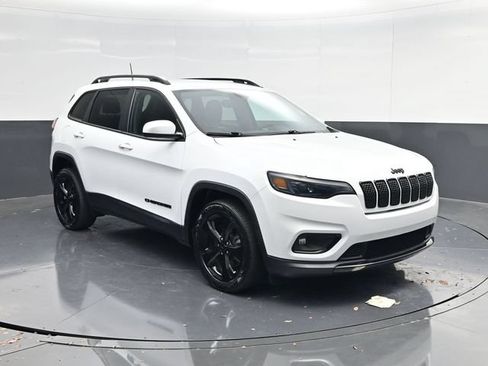Used 2020 Jeep Cherokee Latitude Plus FWD image 1