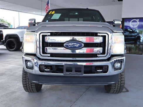 Used 2016 Ford F250 Lariat w/ Chrome Package AWD/4WD image 13