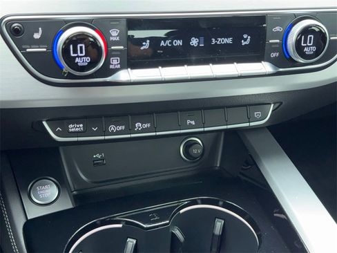 Used 2022 Audi A5 2.0T Premium Plus image 31