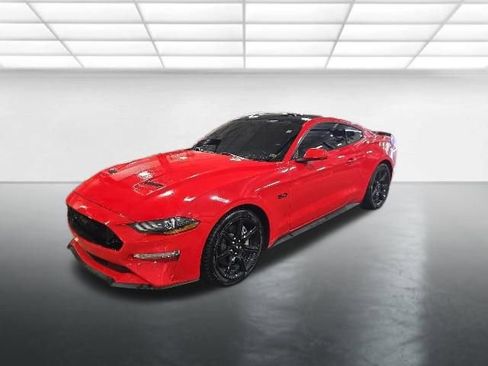 Used 2019 Ford Mustang GT w/ Black Accent Package RWD image 9
