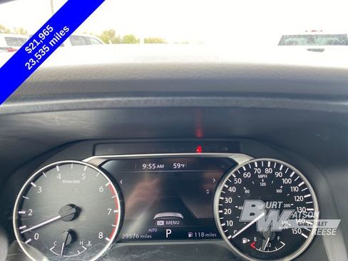 Used 2021 Nissan Rogue SV AWD/4WD image 24