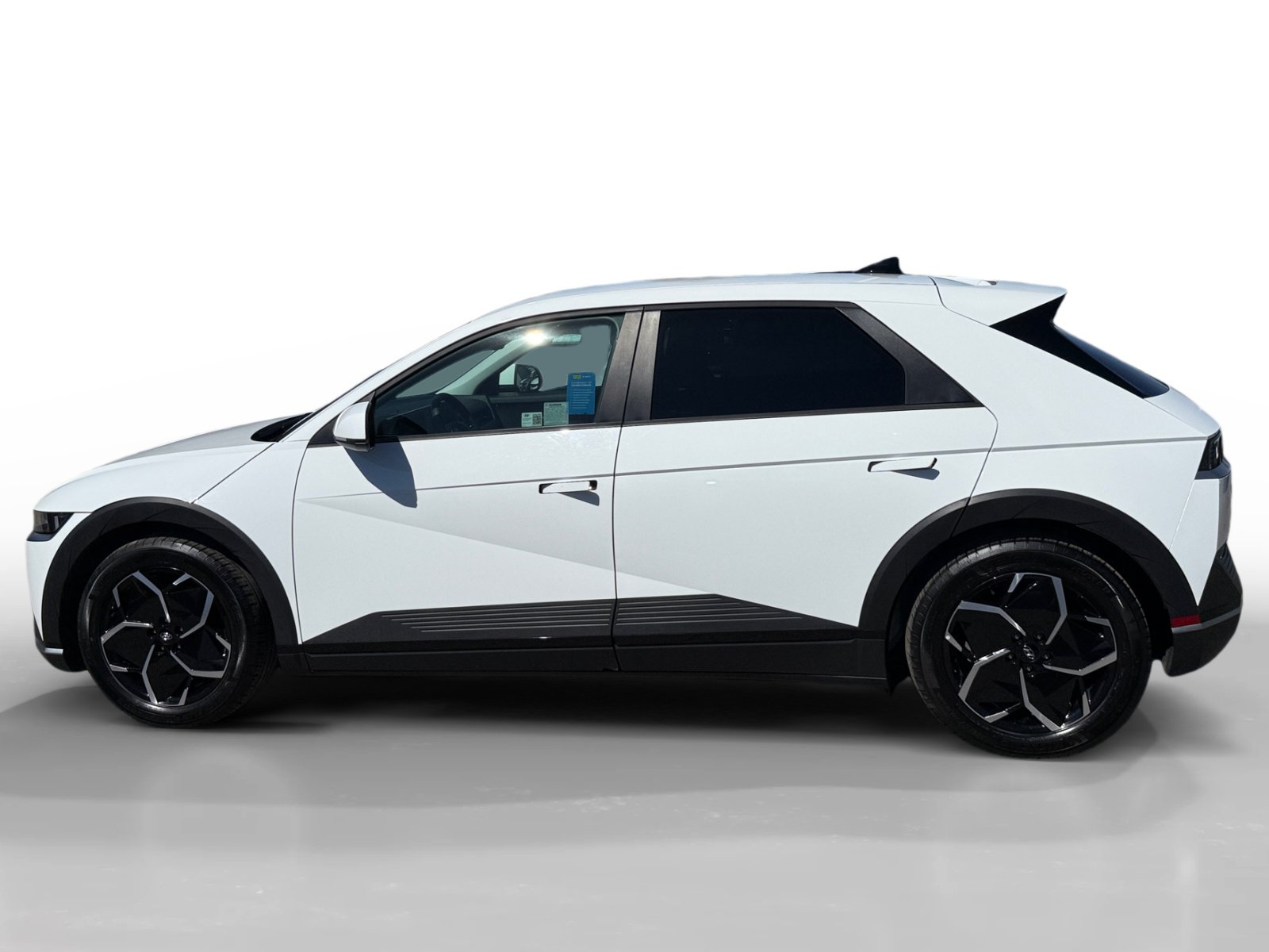 Certified 2024 Hyundai Ioniq 5 SEL RWD image 2