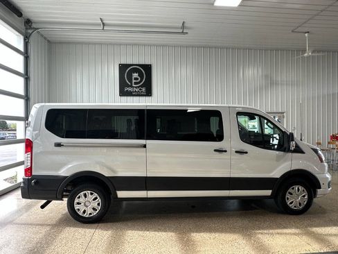 Used 2024 Ford Transit 350 XLT RWD image 37