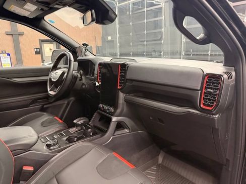 Used 2025 Ford Ranger Raptor AWD/4WD image 24