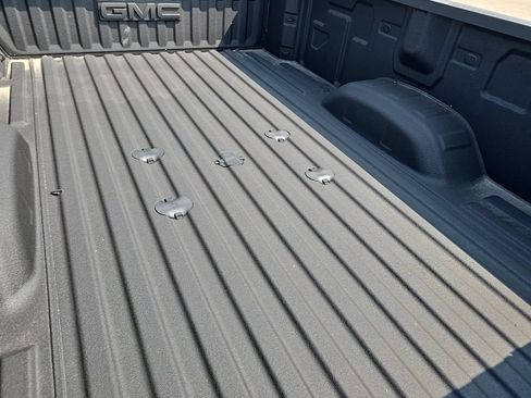 Used 2026 GMC Sierra 2500 Denali Ultimate AWD/4WD image 5