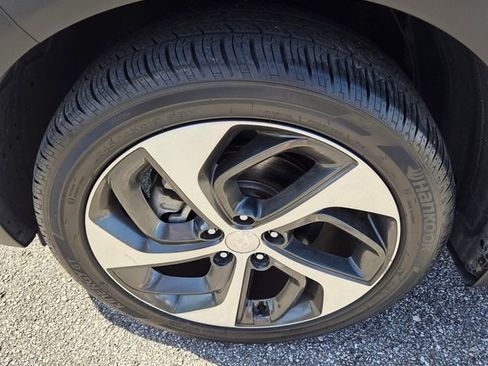 Used 2017 Hyundai Tucson Limited w/ Cargo Package image 9