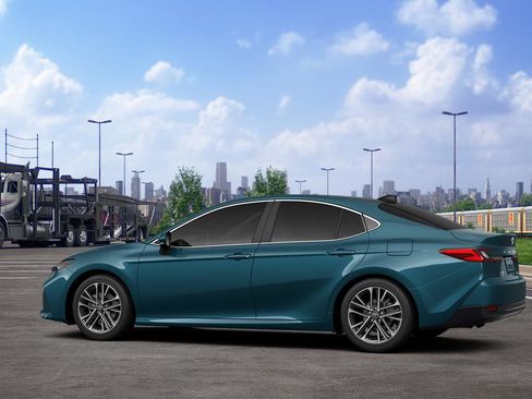 New 2026 Toyota Camry XLE AWD/4WD image 5