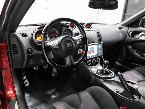 Used 2013 Nissan 370Z NISMO w/ Bose Pkg image 18