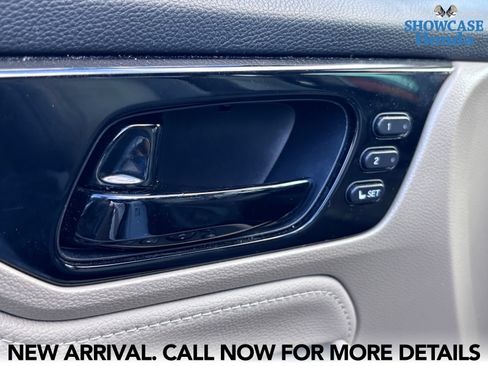 Used 2023 Honda Odyssey Elite image 8