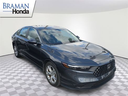Used 2023 Honda Accord LX image 4